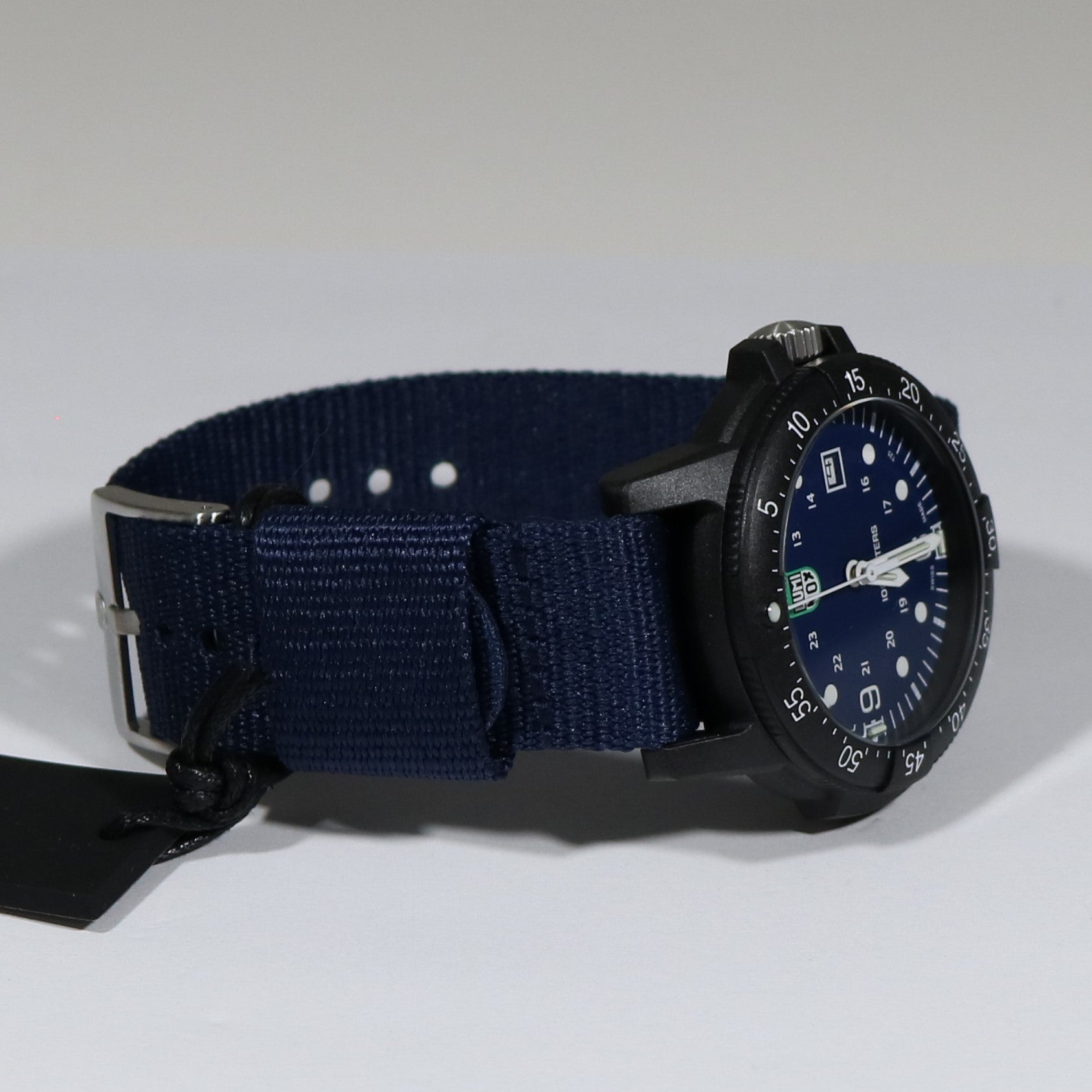 Luminox Sea Bass Carbonox Case Blue Dial Textile Strap Men's Watch X2.2003.ND