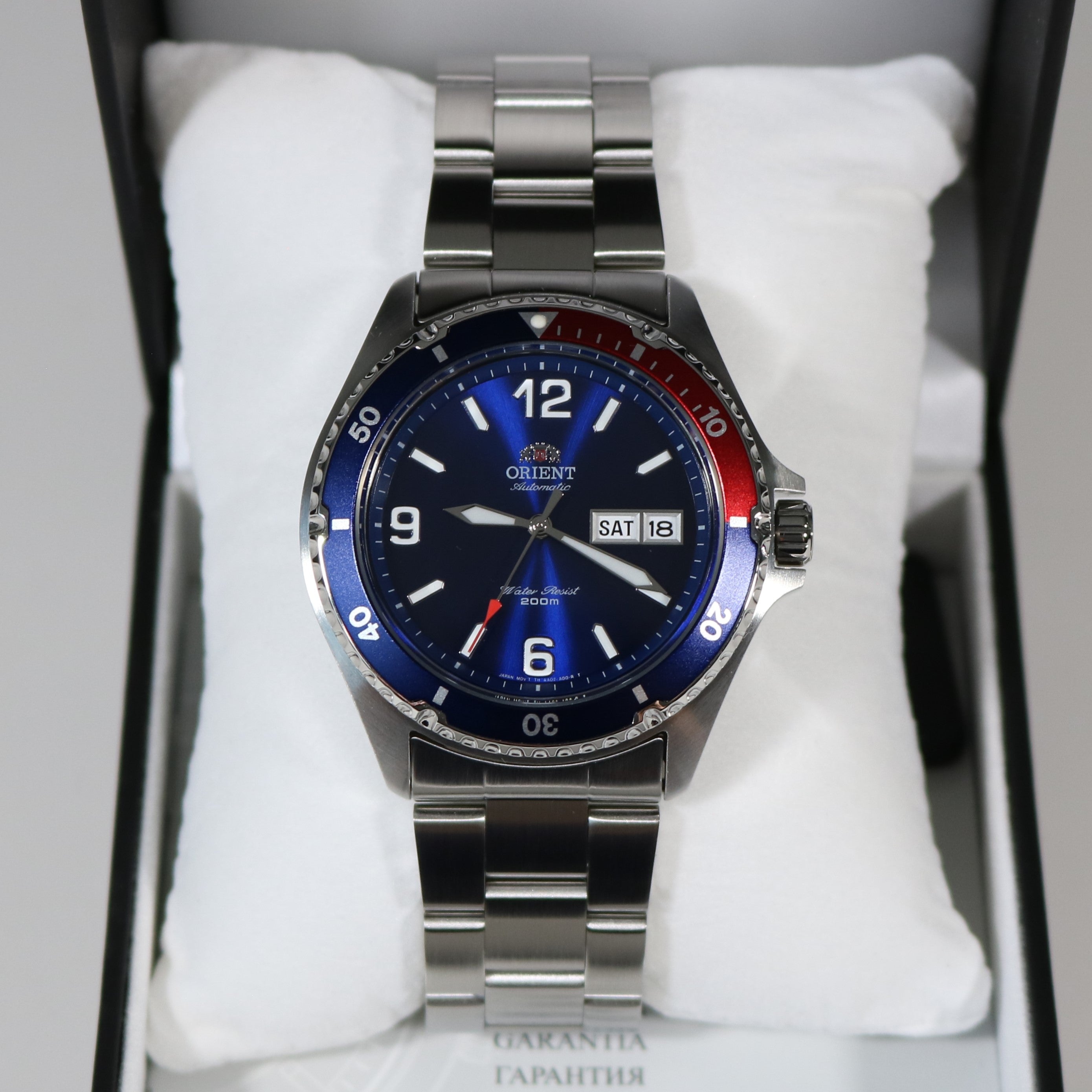 Orient Mako II automatic Men's Stainless Steel Red and Blue Bezel Watch FAA2009D9