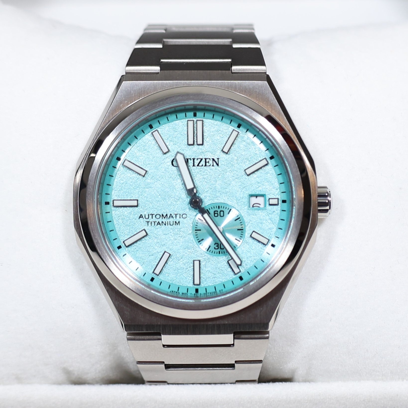 Pre-Owned Citizen Super Titanium Turquoise Dial Men's Automatic Watch NJ0180-80M