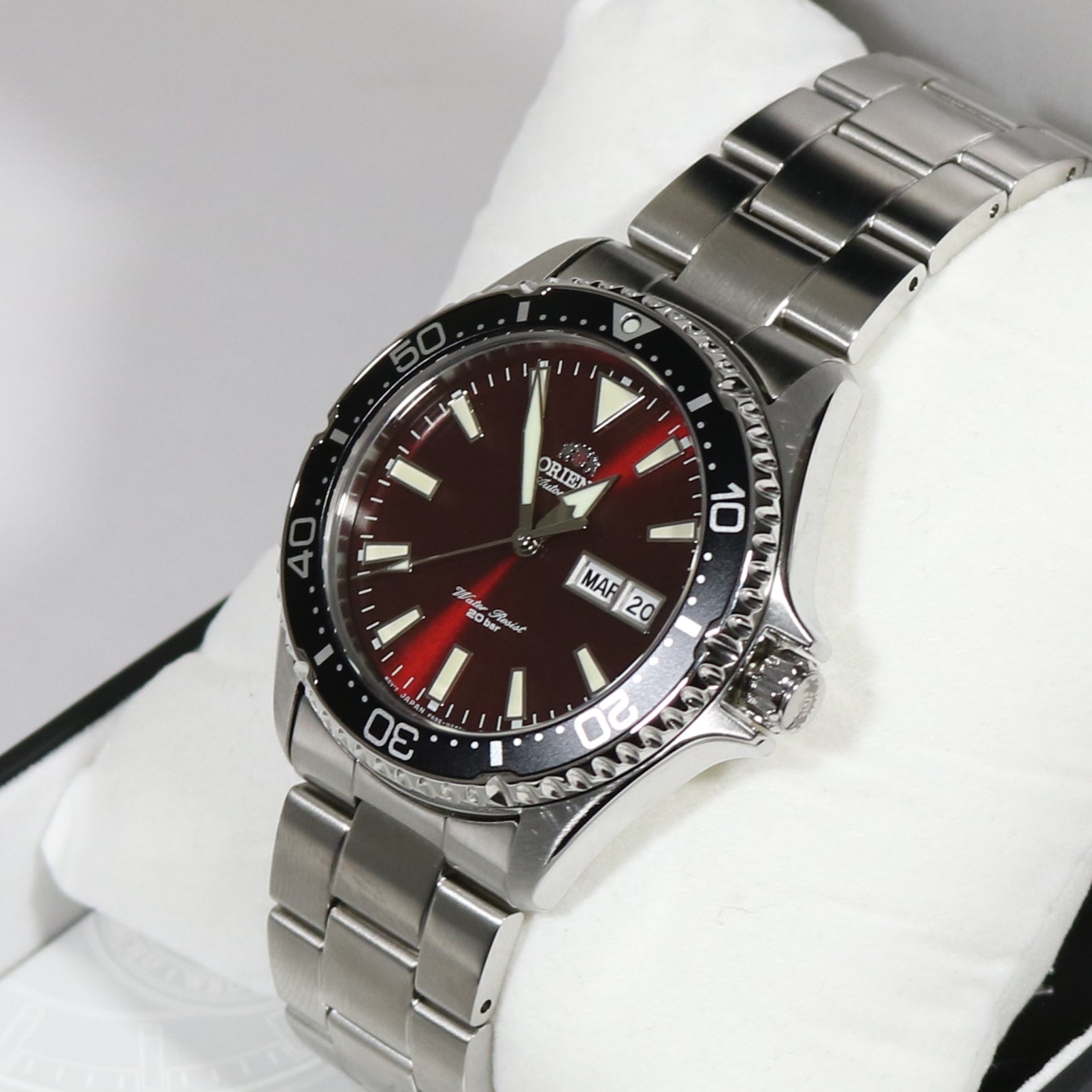 Orient Kamasu Maroon Dial Men's Stainless Steel Diver Watch RA-AA0003R19B