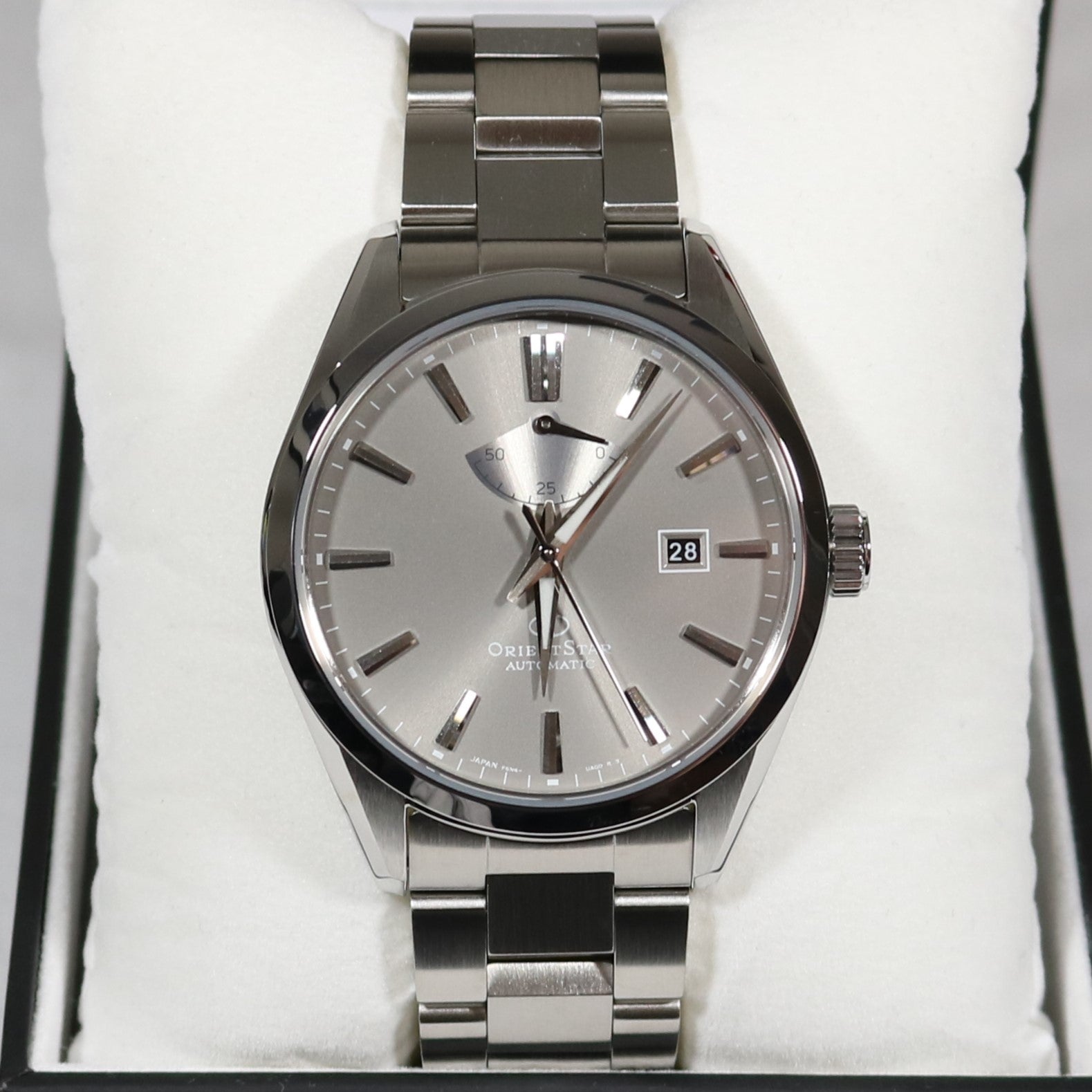 Orient Star Automatic Gray Dial Stainless Steel Men's Watch RE-AU0404N00B