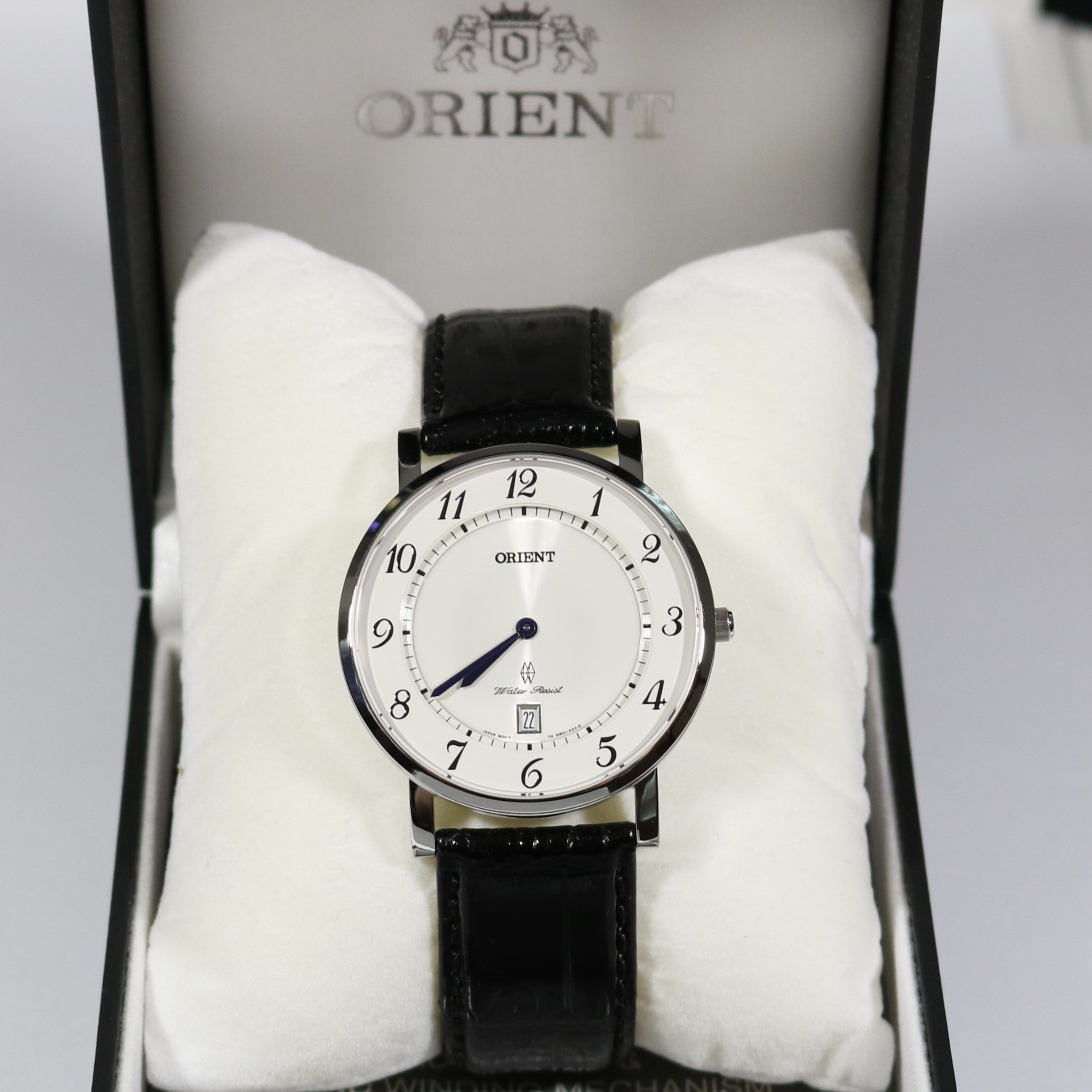 Orient Quartz Classic White Dial Men's Watch FGW0100JW0